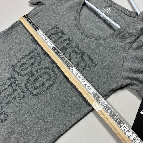 Nike Just Do It T Shirt Grey Lightweight Scoop Neck Short Sleeve Women Small S - Picture 8 of 14