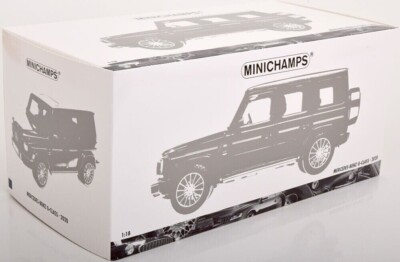 1/18 Mercedes Benz G63 AMG (W463) Blue Diecast Model Car by