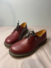 Dr. Martens 1461 3 Eye Leather Oxfords Cherry Red Smooth Mens Sz EU 44/US 11 New