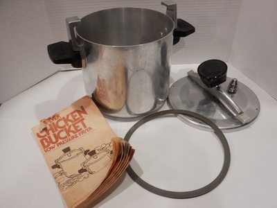 #ad VTG Wear Ever Wearever 6 qt. Aluminum Chicken Bucket Low Pressure Fryer 90026 $32.00