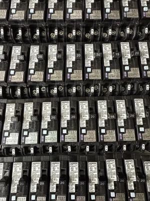 New Siemens Q120DFN Circuit Breaker GFCI/AFCI 20A 1-Pole 120/240V -no Oreg Box