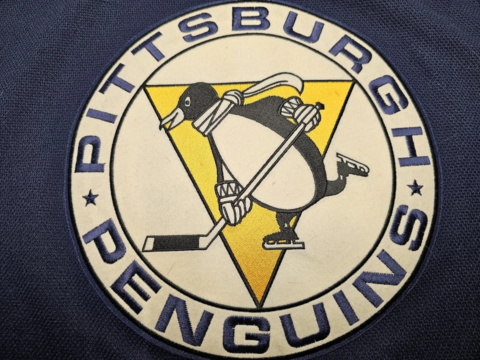 Футболка Джеймса Нила из Pittsburgh Penguins NHL NO18 размер M Reebok - Изображение 3 из 4