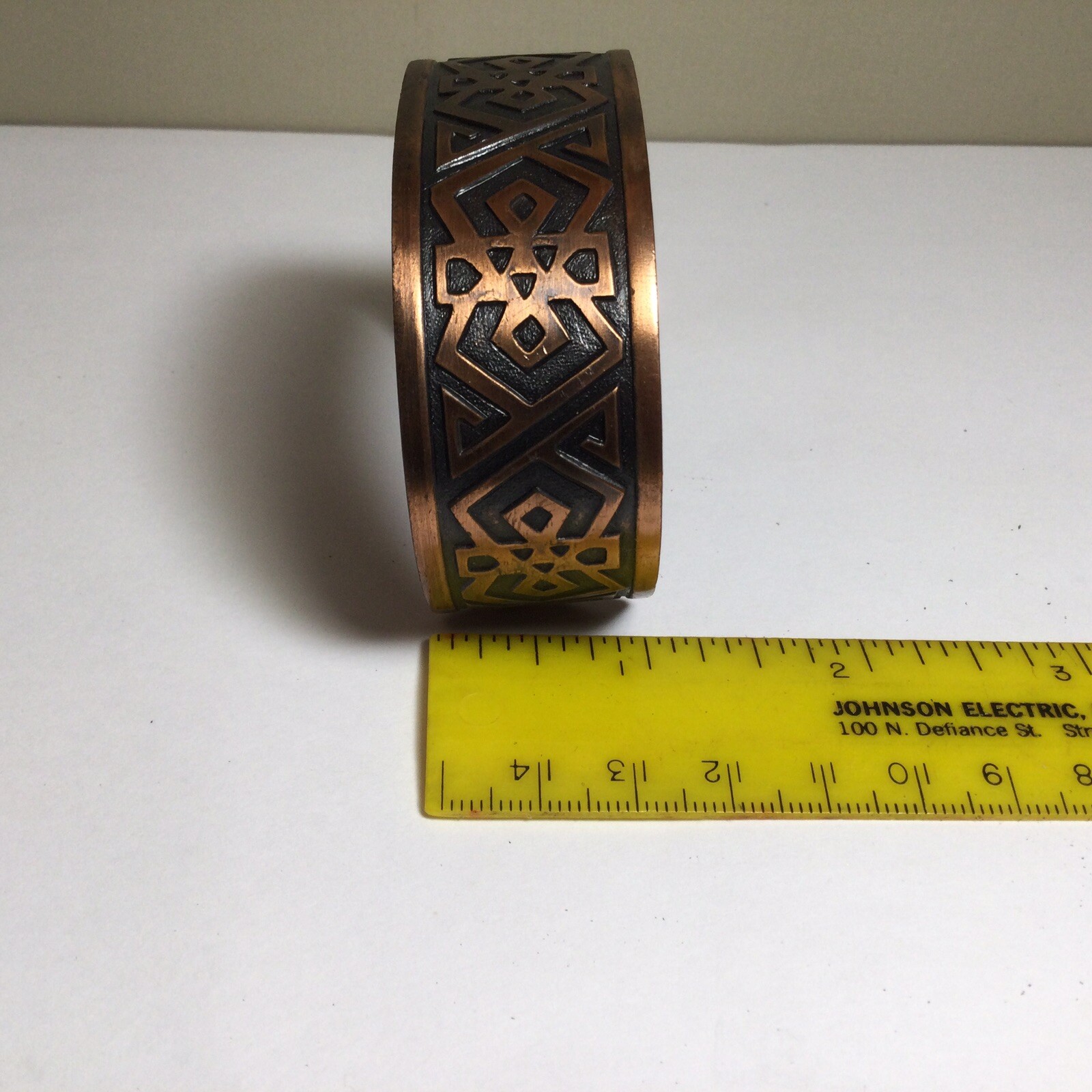 PRETTY EMBOSSED SOLID COPPER CUFF BRACELET NICE D… - image 4