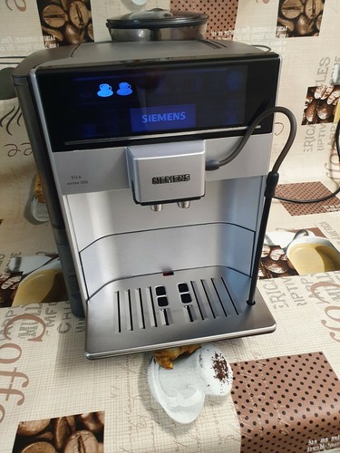 Siemens EQ.6 s300 Series Coffee Machine 