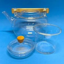 NWOT Glass Teapot w Infuser Borosilicate Glass Tea Kettle w Bamboo Handle & Knob