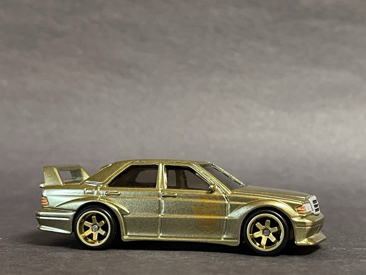 Hot Wheels New 2026 Premium GOLD Chase Mercedes-Benz 190 E 2.5-16 Hot Wheels New 2026 Premium GOLD Chase Mercedes-Benz 190 E 2.5-16