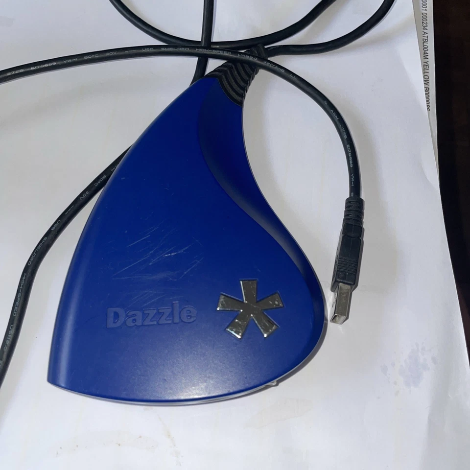 Pinnacle Dazzle DVC130 Rev 1.2 USB Video Capture for Mac - Image 4 of 4