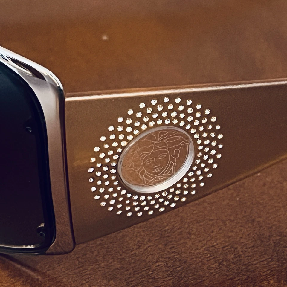 VINTAGE GIANNI VERSACE MOD 2082B OVERZISED SHIELD SUNGLASSES 90'S MADE IN ITALY - Image 4 of 4