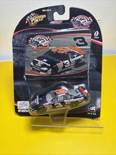 Dale Earnhardt Sr 3 Goodwrench 1:64 Monte Carlo 2004 Winner's Circle Series 1