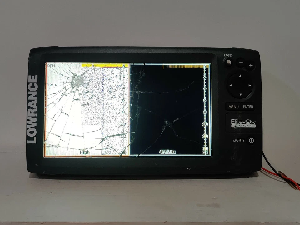 Lowrance Elite-9x Chirp FishFinder Chartplotter -TESTED - Image 4 of 4