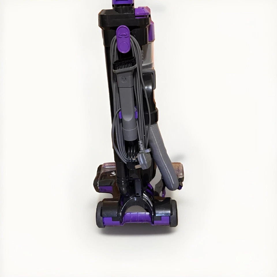 Vax Mach Air Upright Vacuum Cleaner Lightweight UCA1GEV1 - POWERS ON - Image 3 of 4