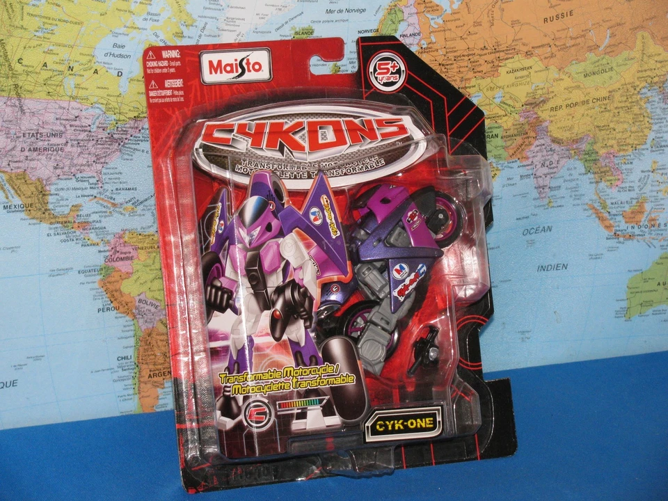 MAISTO CYKONS MAXIMUS TRANSFORMABLE  MOTORCYCLE ***BRAND NEW & RARE*** - Image 4 of 4
