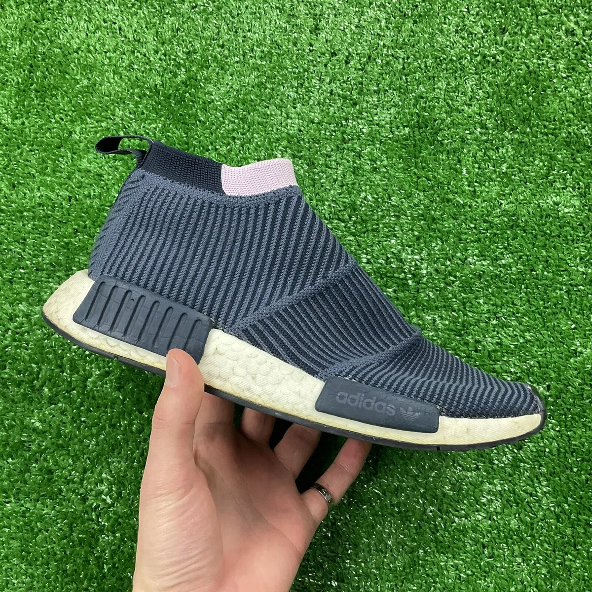 Costo nmd adidas sale