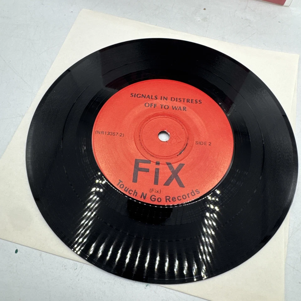 The Fix Jan's Rooms NM 7" Vinyl EP 45 KBD USA 1981 Punk Hardcore Vintage - Image 3 of 4