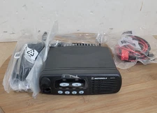 Motorola CDM750 Mobile Two-Way Radio AAM25RHC9AA1AN - #2