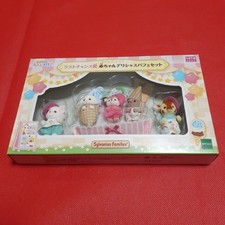 Sylvanian Families Sparkling Lottery Baby Delicious Parfait Set