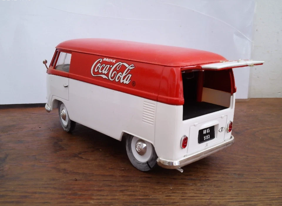 Voiture 1/18 - Solido - Combi Volkswagen - Coca-Cola - Photo 4/4
