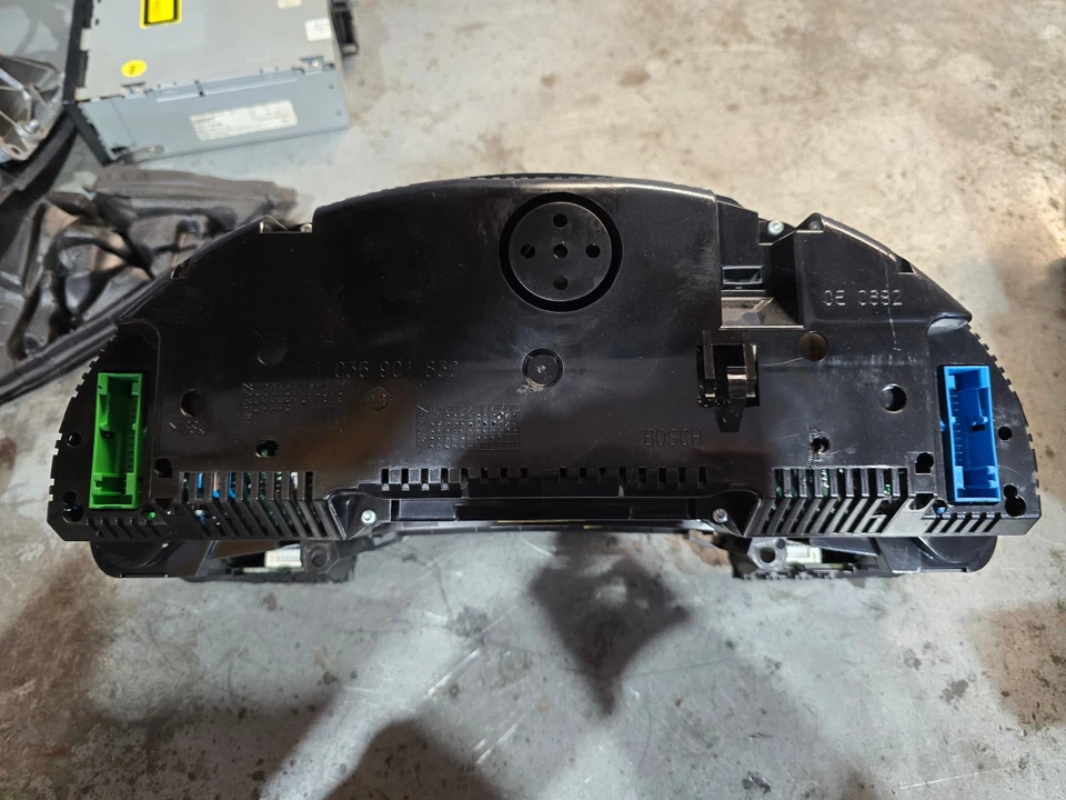 Audi A4 B6/B7 Kombiinstrument Tacho FIS 8E0 920 932 Bosch Original - Bild 2 von 4