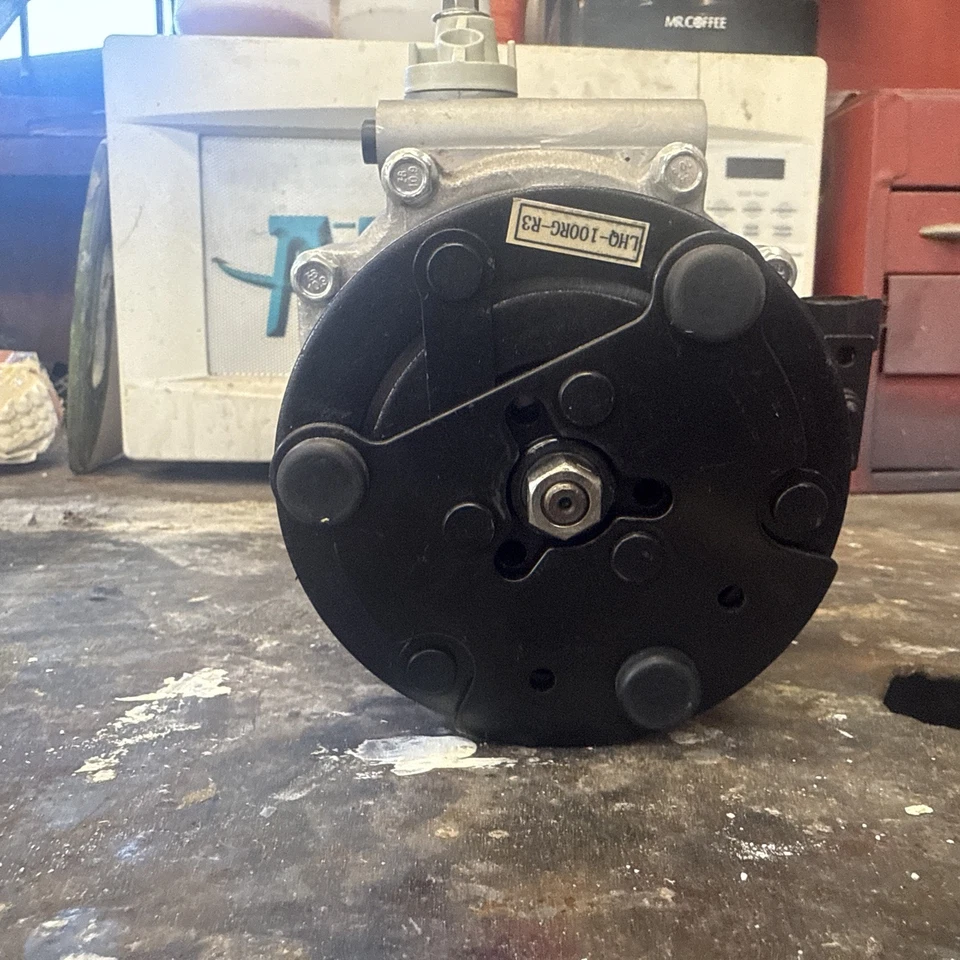 2005 2006 2007 Five Hundred Ford Freestyle Mercury Montego 3.0 AC A/C Compressor - Imagem 3 de 4