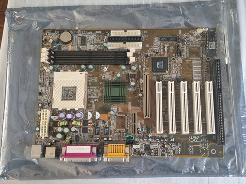 Biostar M7VKB Desktop ATX Motherboard Retro Vintage PC DOS Win98 - Picture 2 of 6