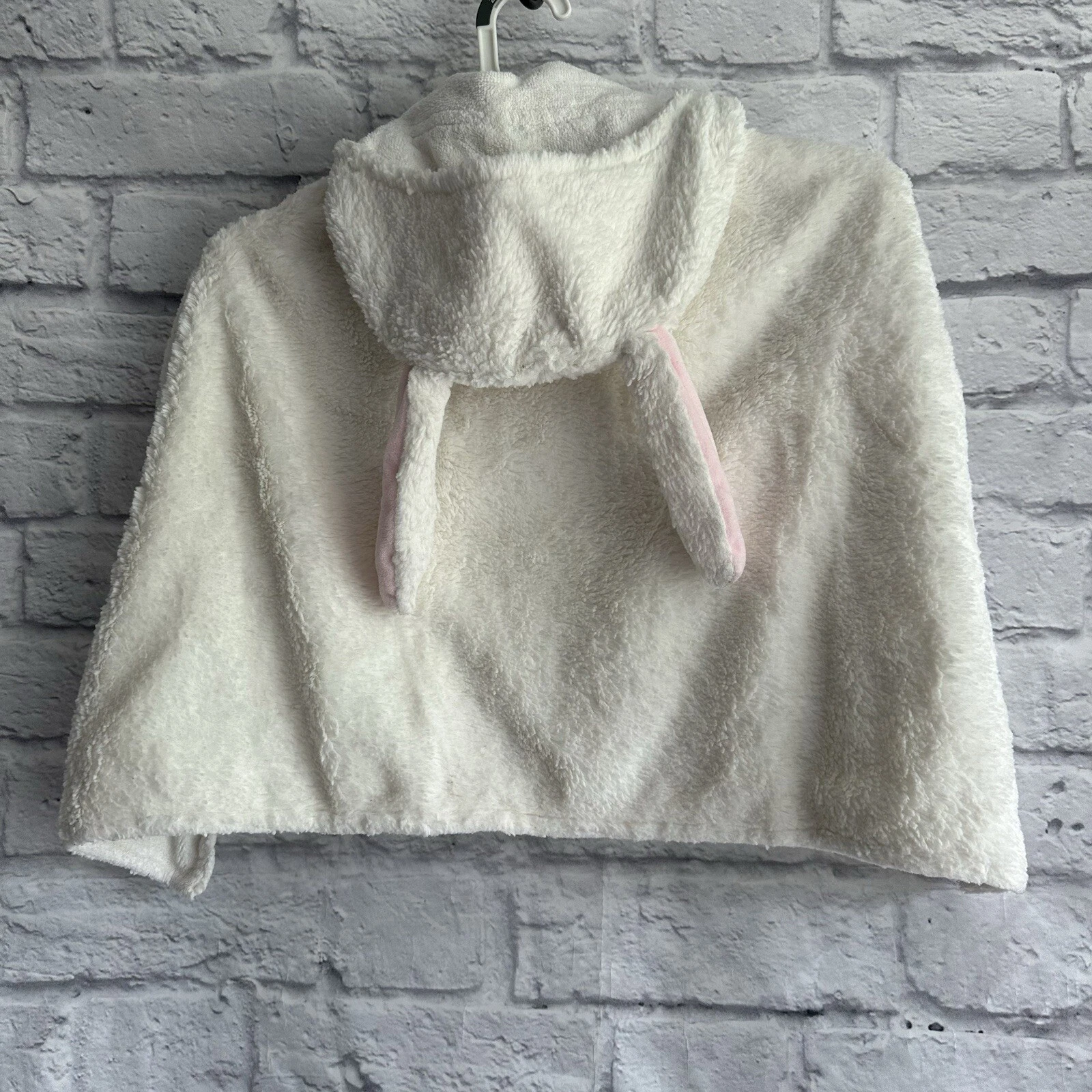 PREOWNED POTTERY BARN KIDS BUNNY RABBIT HOODED TOWEL 34” X 23”