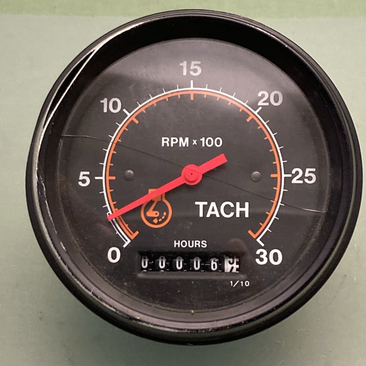 GENUINE DATCON 71784-51 TACHOMETER WITH HOURMETER. 0-3000 GENUINE DATCON 71784-51 TACHOMETER WITH HOURMETER. 0-3000