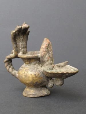 Antique Lampe à Huile Sukunda en Bronze, Népal - Photo 1/4