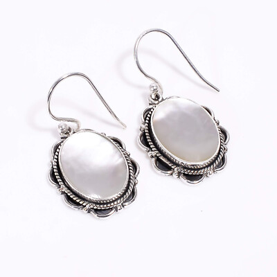 Natural Mother Of Pearl Gemstone Earring 925 Sterling  Silver Handmade Jewelry.
