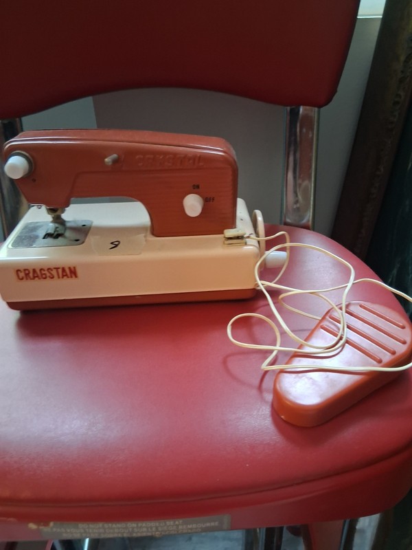 Vintage Cragstan Crystal Childs Sewing Machine w/foot pedal #8