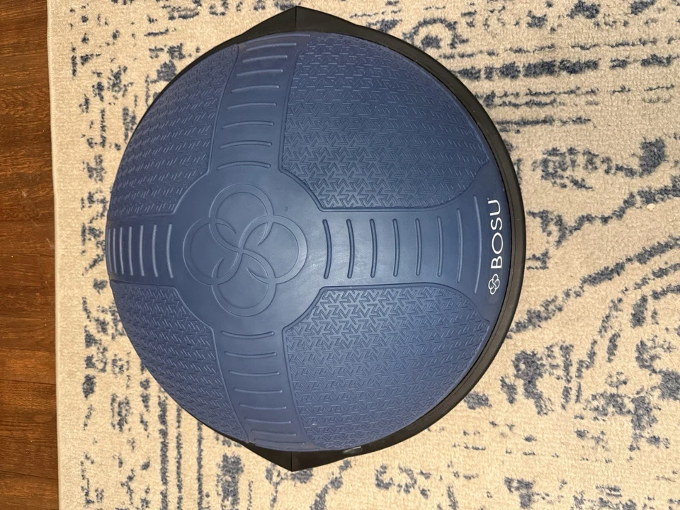 Entrenador de equilibrio Bosu NexGen Foto 2 de 4