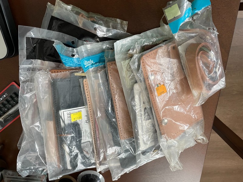 Lot of Tandy Leather Kits – Open / Mixed – Parts or Practice Leather