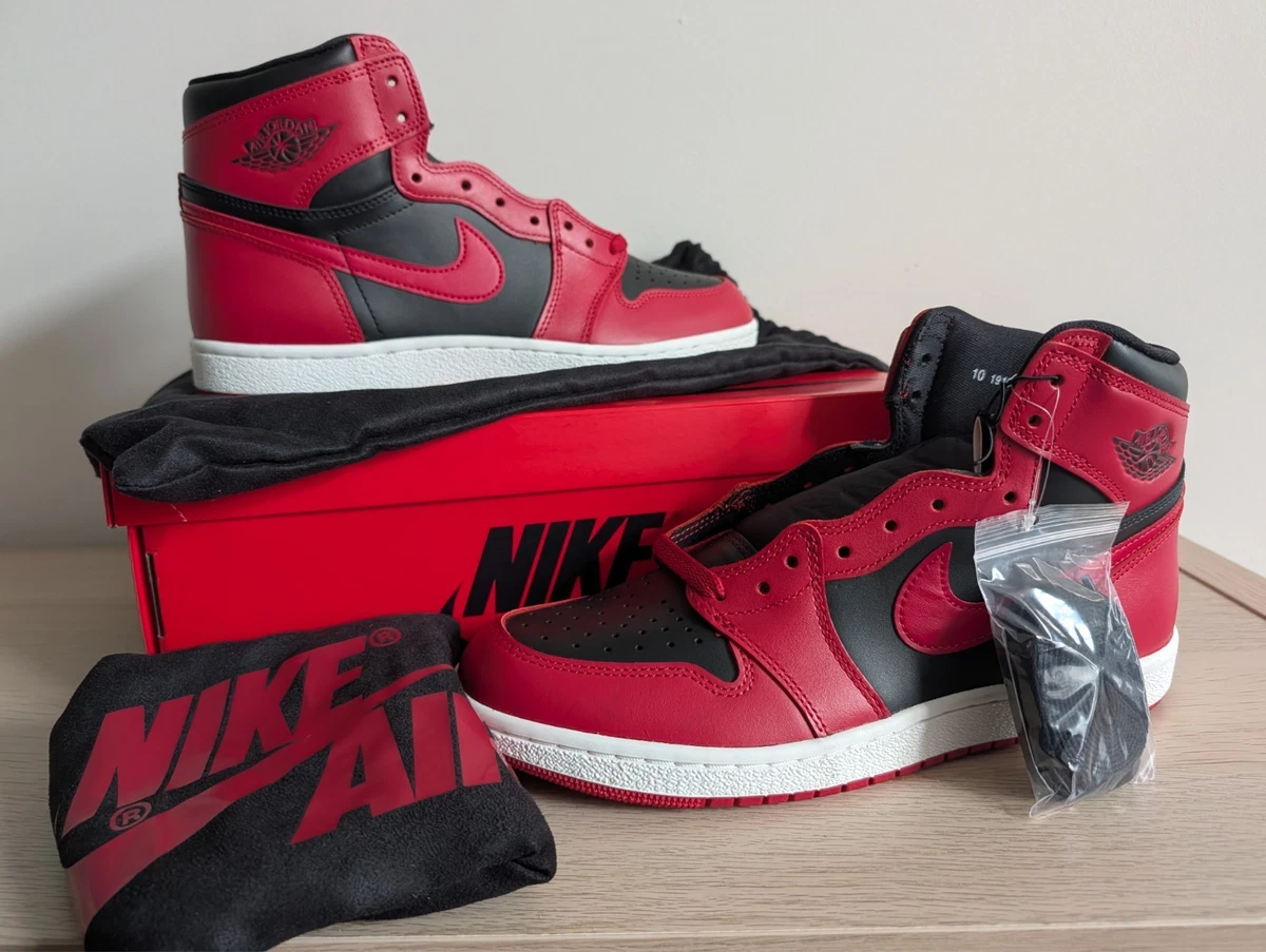 Preços baixos em Jordan 1 Retro High 85 Varsity Red 2020 | eBay