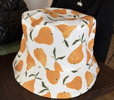 Pear/black Reversible Bucket Hat
