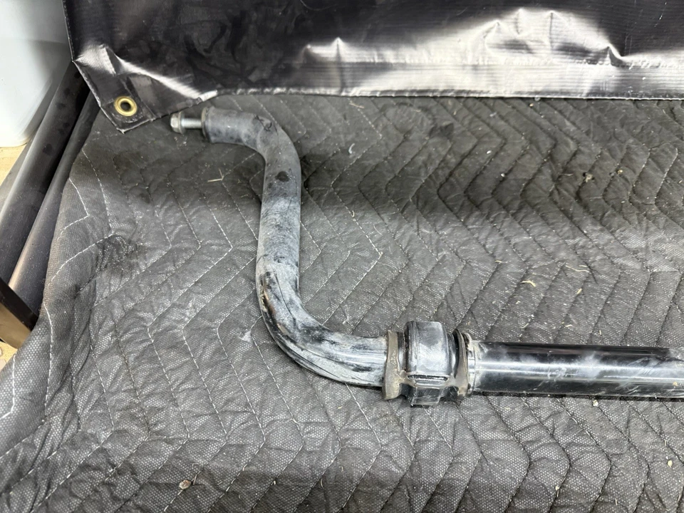 Barra de balanço traseira 2017 17 18 19 20 Audi R8 V10 Plus - Imagem 2 de 4