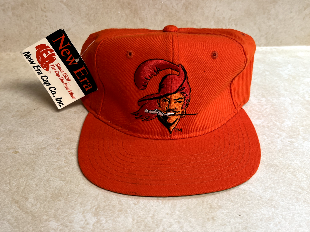 NEW Vintage New Era TAMPA BAY BUCCANEERS Snapback Hat Orange Pro