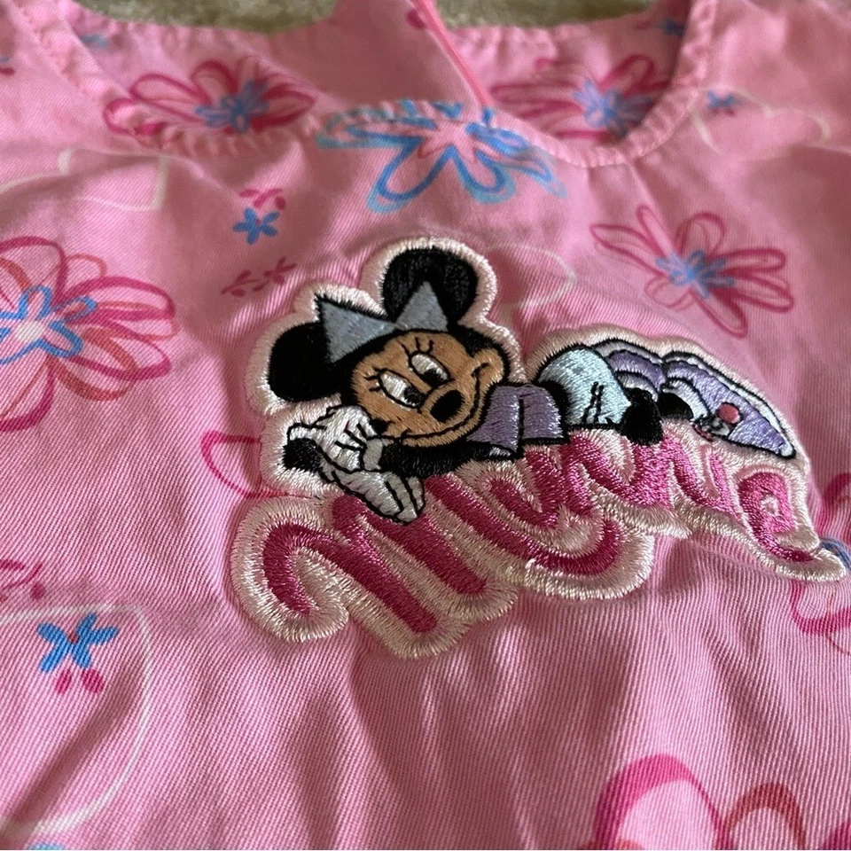 Vestido Floral Algodón Rosa Raro Años 90 Disney Store Vintage Minnie Bordado: Med Foto 3 de 4