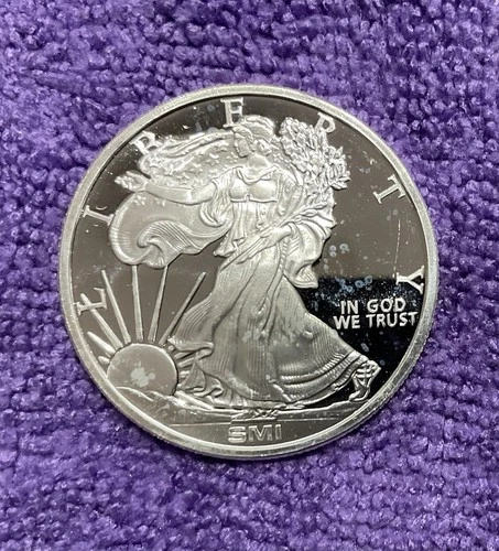 1-oz Sunshine Mint Morgan Design .999 Fine Silver Round—Some Milk Spots