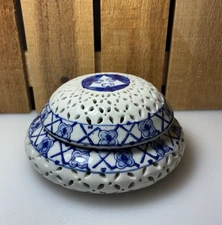 Bombay Company Blue White Porcelain Reticulated Potpourri or Trinket Dish