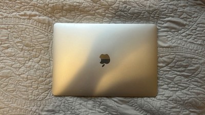 Apple MacBook Air 13 in 2020 Silver/Apple M1 3.2 GHz, 256 GB 8 GB 7-Core