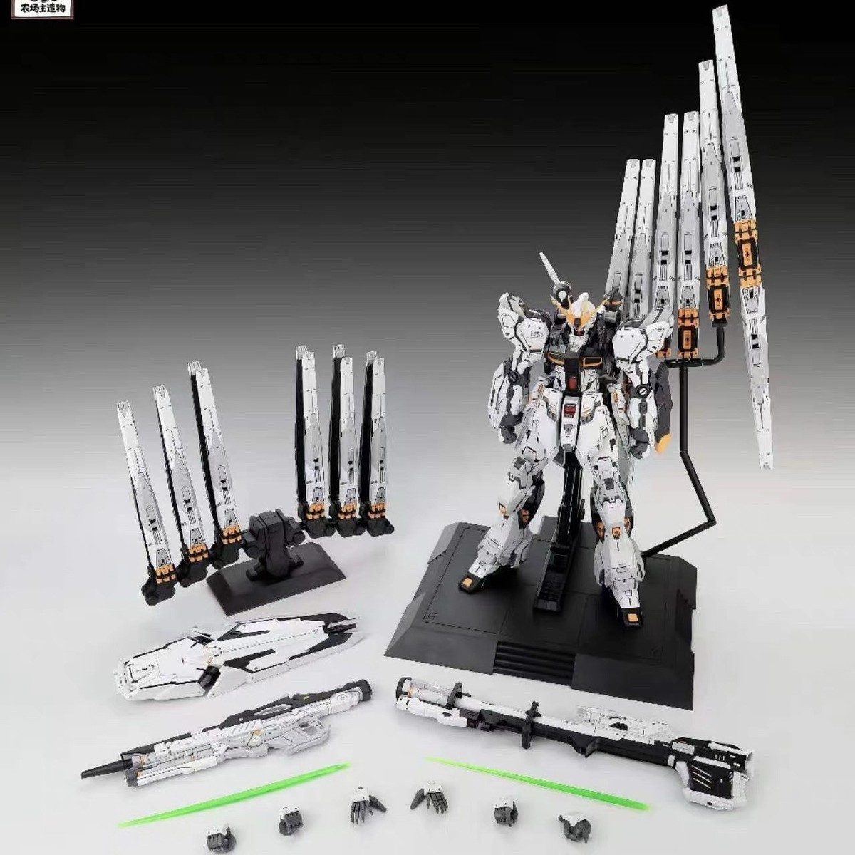 Farmer's Creation 1/100 GK style Nu - Model Kit | eBay