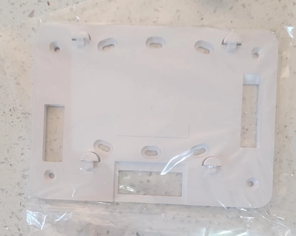 AT&T / Cisco DLC-100 Digital Life SW-ATT-PAD2W Wireless Keypad - Image 2 of 4