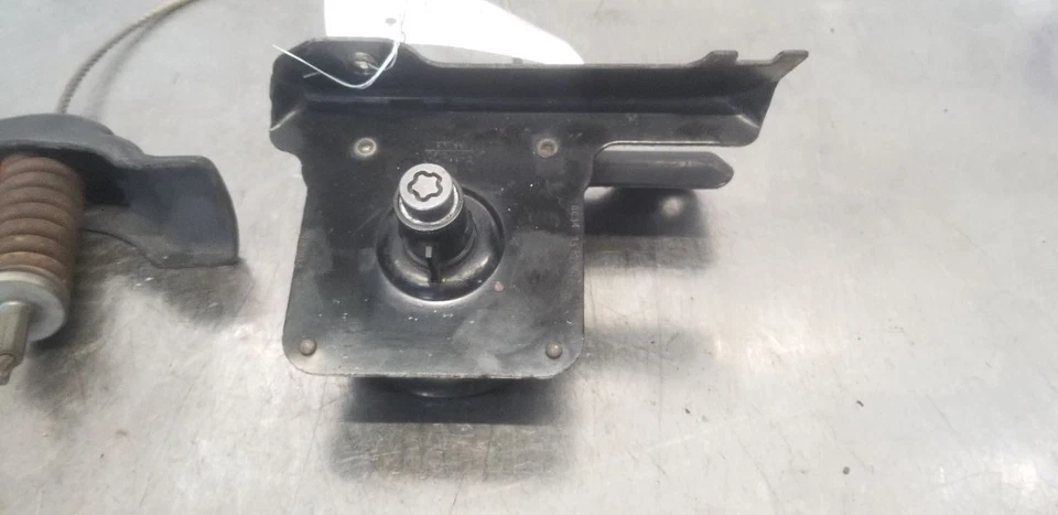 PORTADOR DE LLANTA DE REPUESTO FORD F350 SUPER DUTY 15 Foto 4 de 4