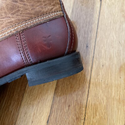 Frye Women display picture 1