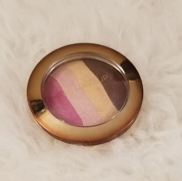 Victoria's Secret Baked Mineral Shadow Quad Exotic Escape 5.8 g/2oz-Discontinued - Image 3 of 3