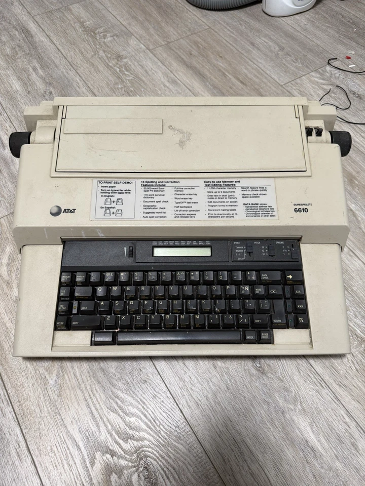 Máquina de escribir eléctrica AT&T 6610 SureSpell II 12" carro probado funcionando Foto 2 de 4