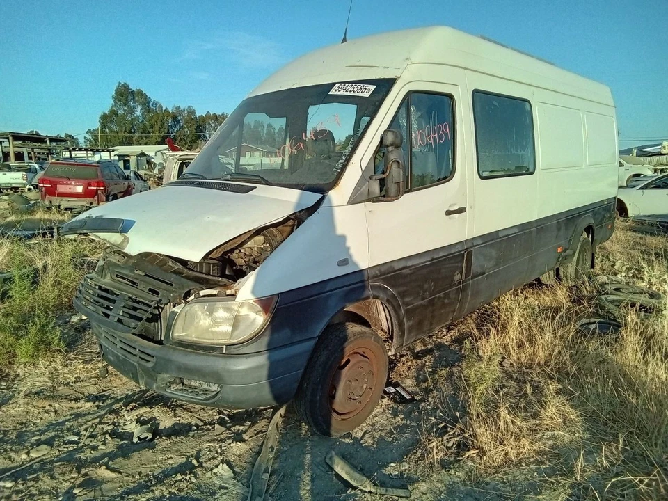 Módulo de controle eletrônico motor ECM ID 05137615AA compatível com 04 SPRINTER 2500 - Imagem 3 de 4