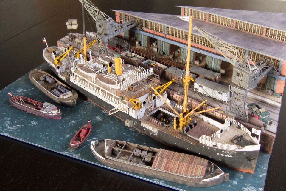 Kartonmodell Diorama Hamburger Hafen 1:250 HMV Hamburger Modellbaubogen Verlag - Bild 2 von 4