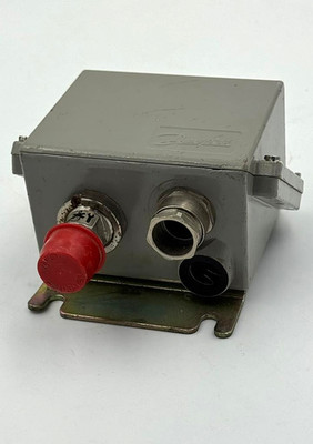 Danfoss EMP2 084G2113| Pressure Transmitter | 0-40 Bar Range | 4-20 mA output