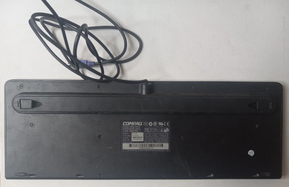 Compaq Computer Keyboard PS/2 Model KB-0133 - Image 2 of 3
