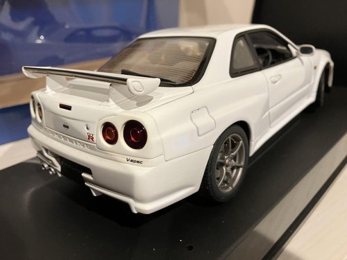 AUTOart 1/18 Skyline GTR R34 V Specifications - Bild 4 von 18